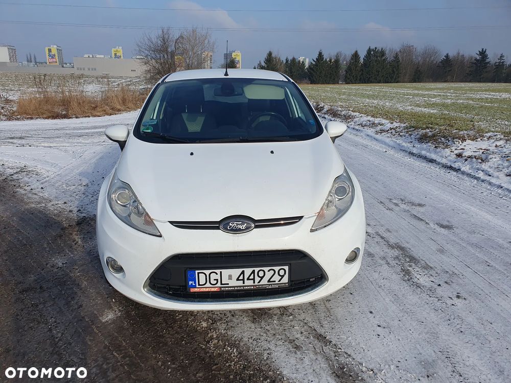 Ford Fiesta - 2