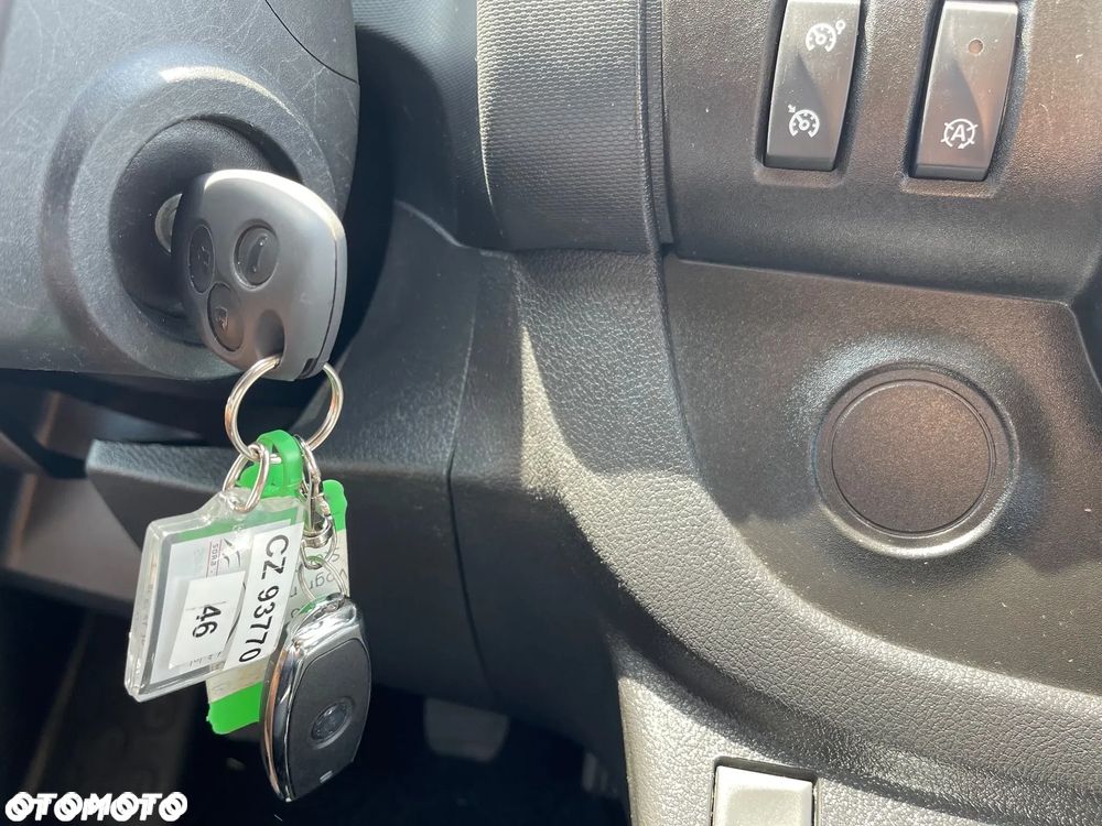 Renault Trafic - 24