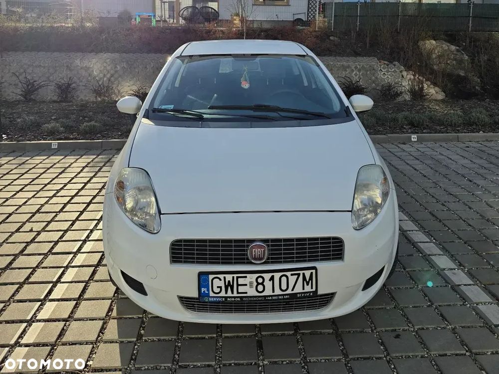 Fiat Grande Punto - 1