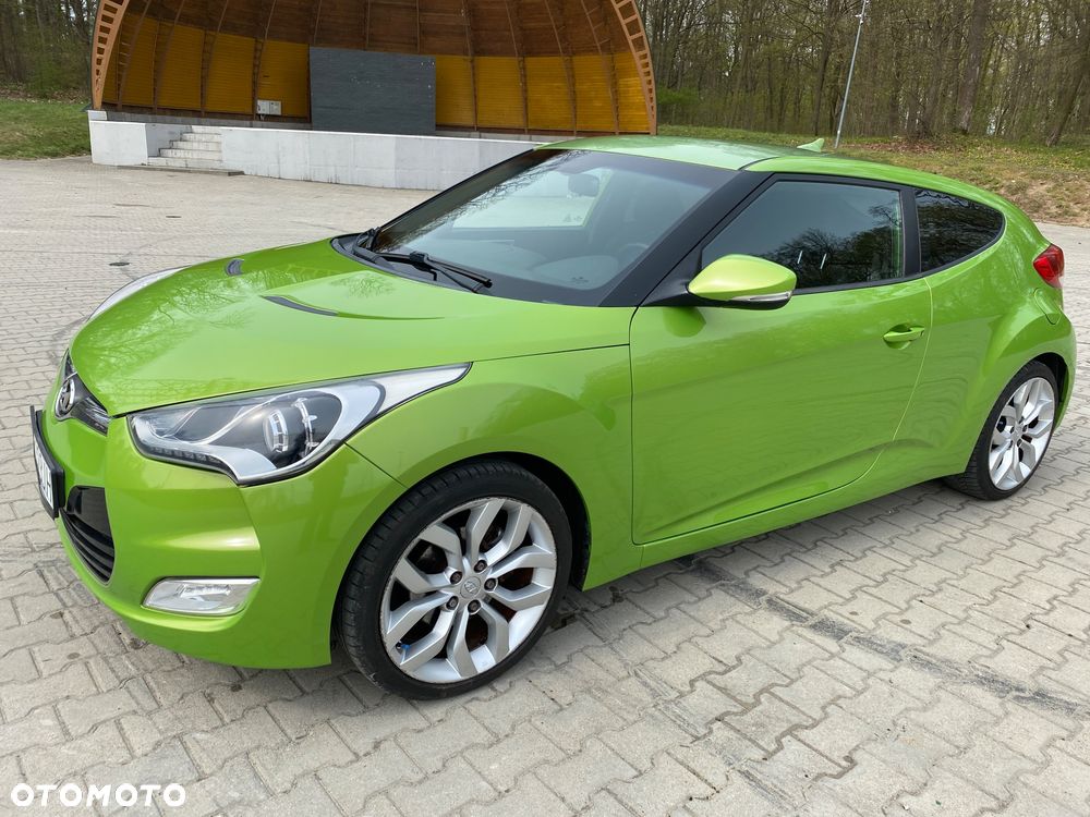 Hyundai Veloster 1.6 GDI Style - 11