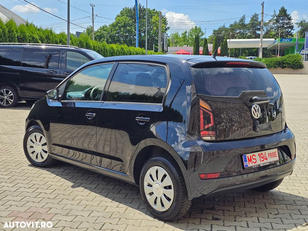 Volkswagen up! BlueMotion Technology club - 4