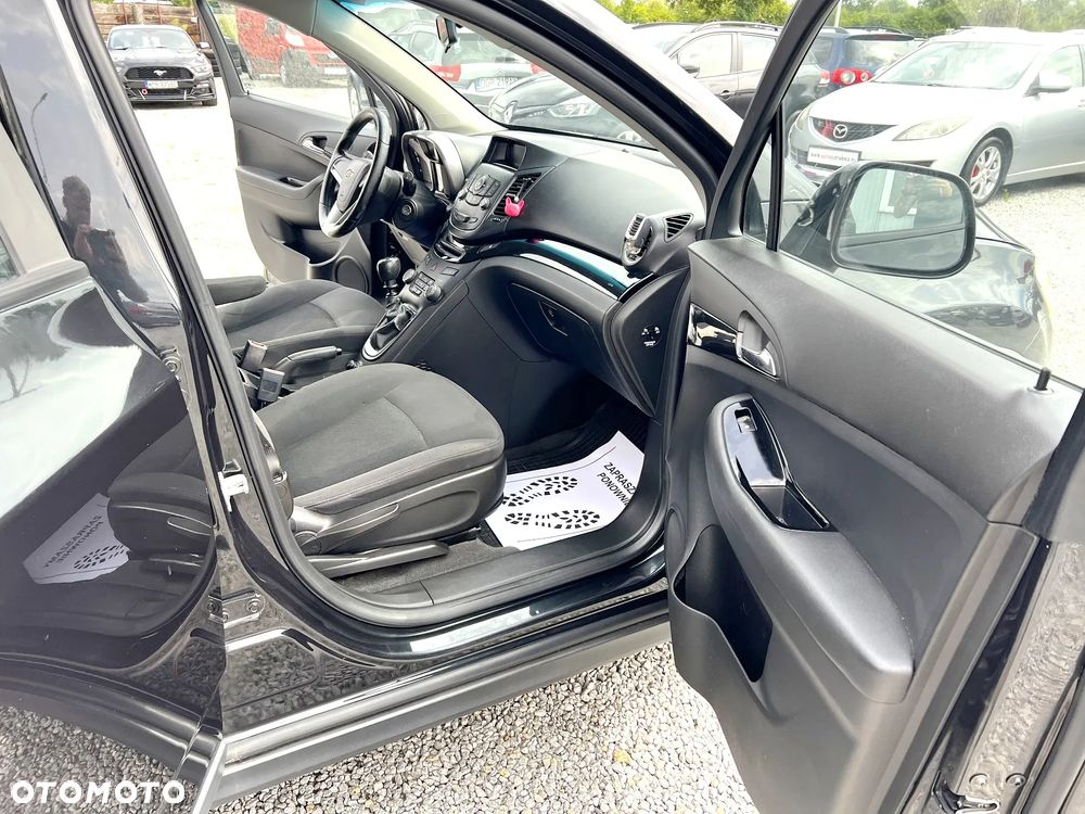 Chevrolet Orlando - 15