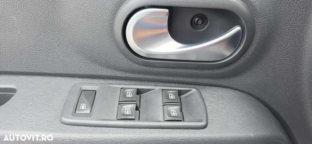Dacia Lodgy 1.5 Blue dCi Laureate - 16