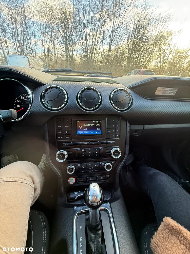 Ford Mustang ver-3-7-v6 - 13