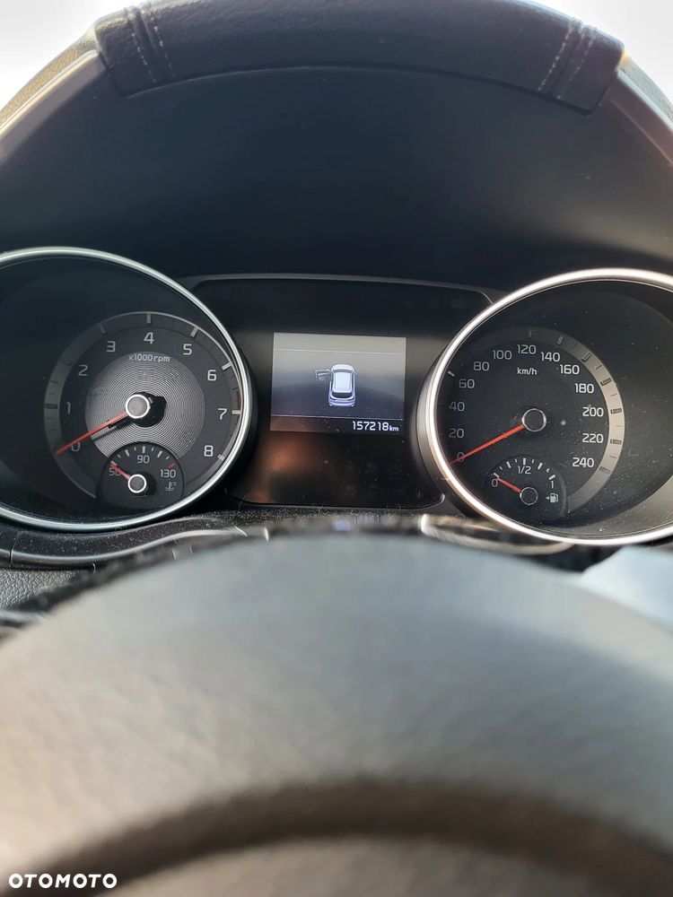 Kia Ceed - 13