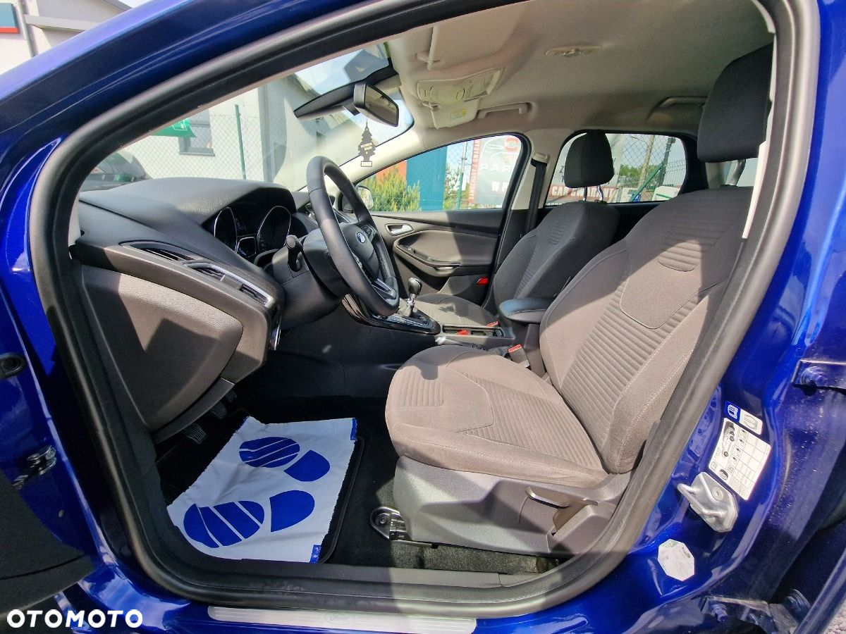 Ford Focus - 9