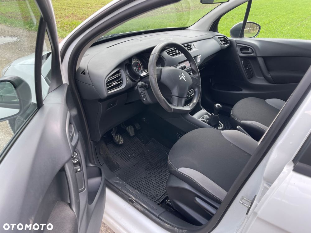 Citroën C3 Pure Tech 82 LIVE - 10