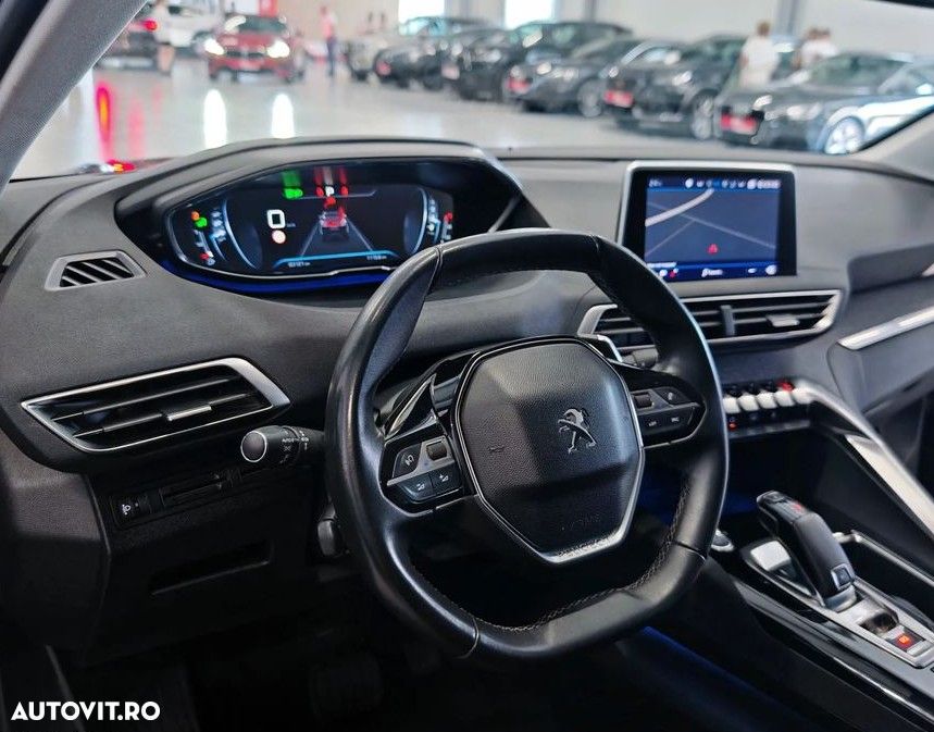 Peugeot 3008 PureTech 130 Stop & Start GPF EAT8 Allure - 7