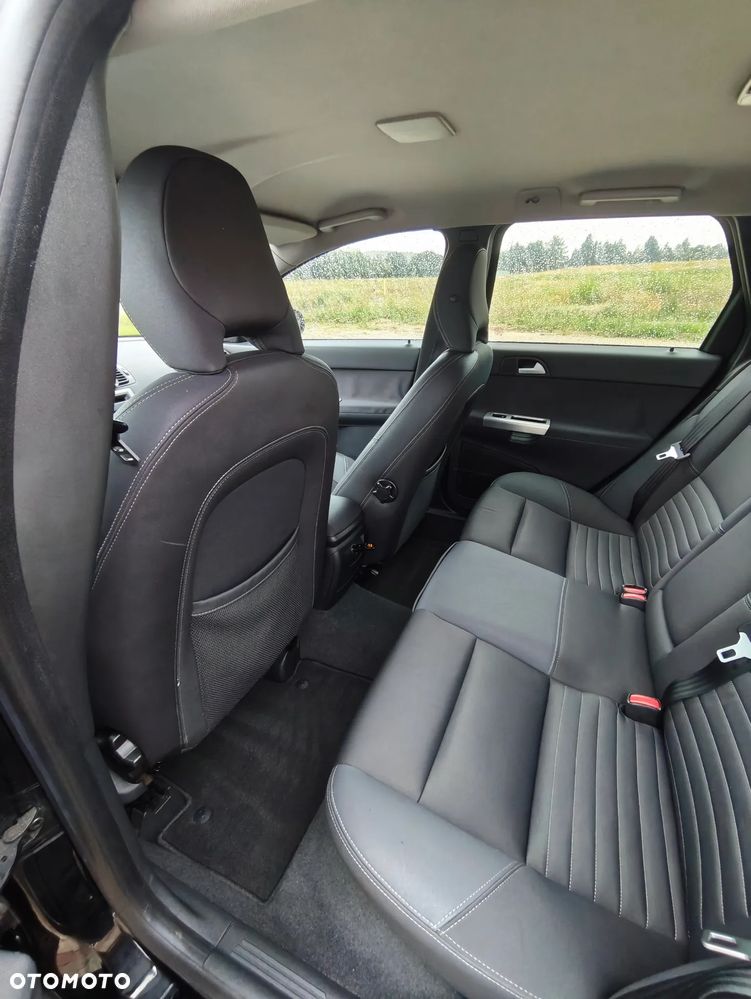 Volvo V50 2.0D Momentum - 10
