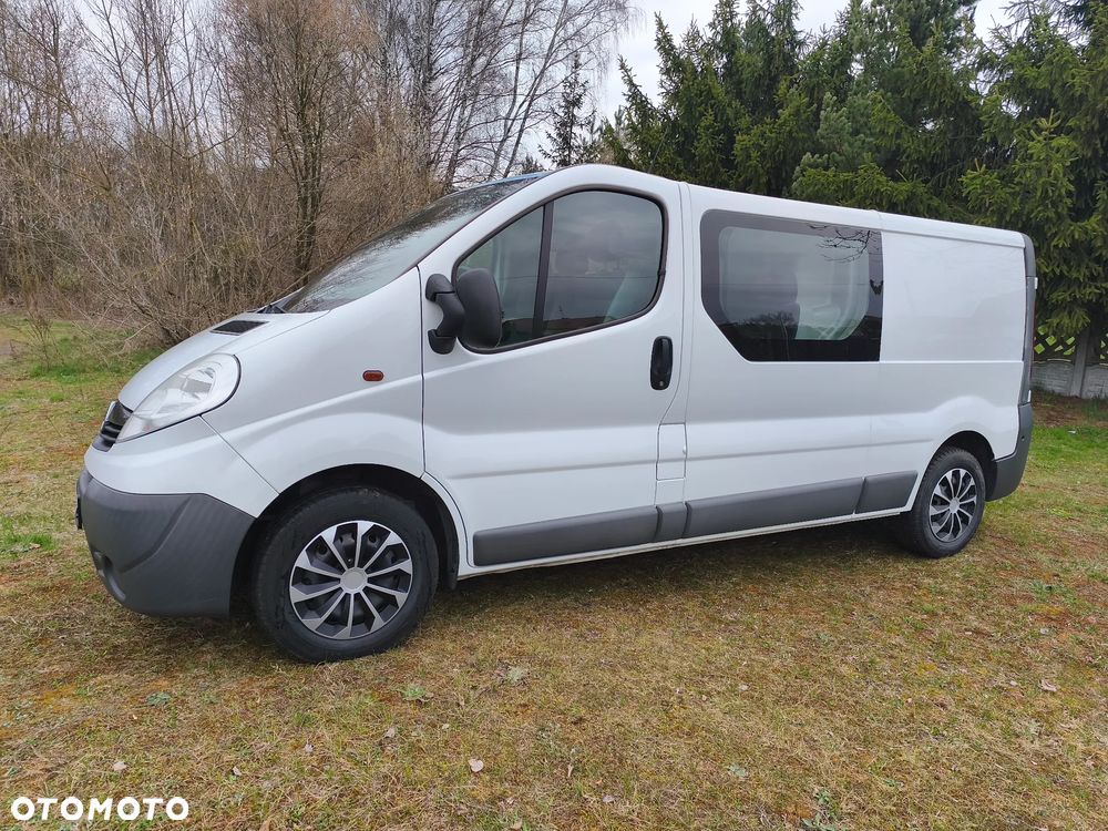 Opel VIVARO - 2