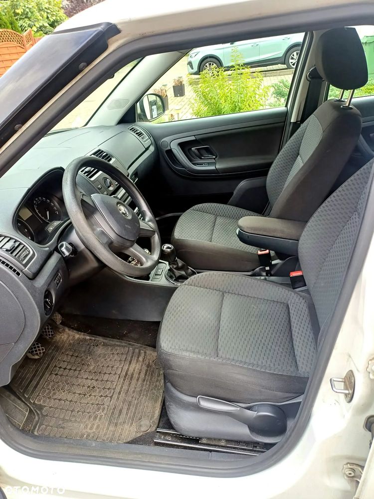 Skoda Fabia 1.4 16V Scout - 10