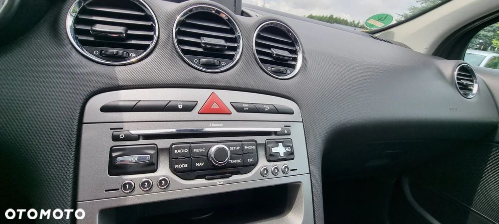 Peugeot 308 HDi FAP 110 Premium - 24