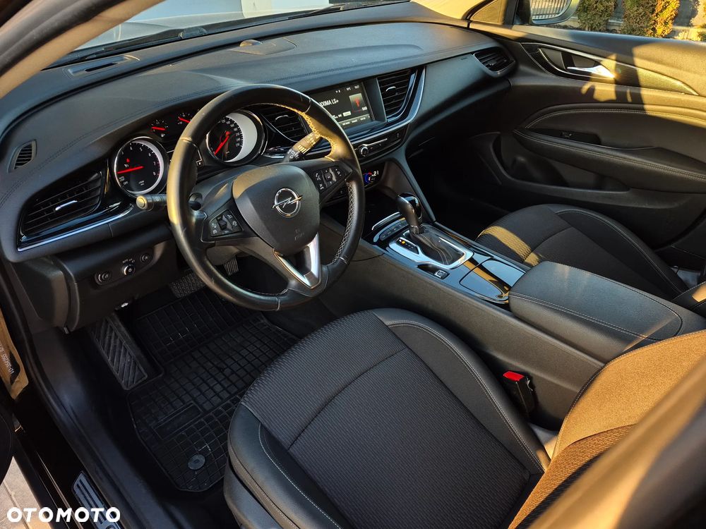 Opel Insignia 2.0 T 4x4 Elite S&S - 9