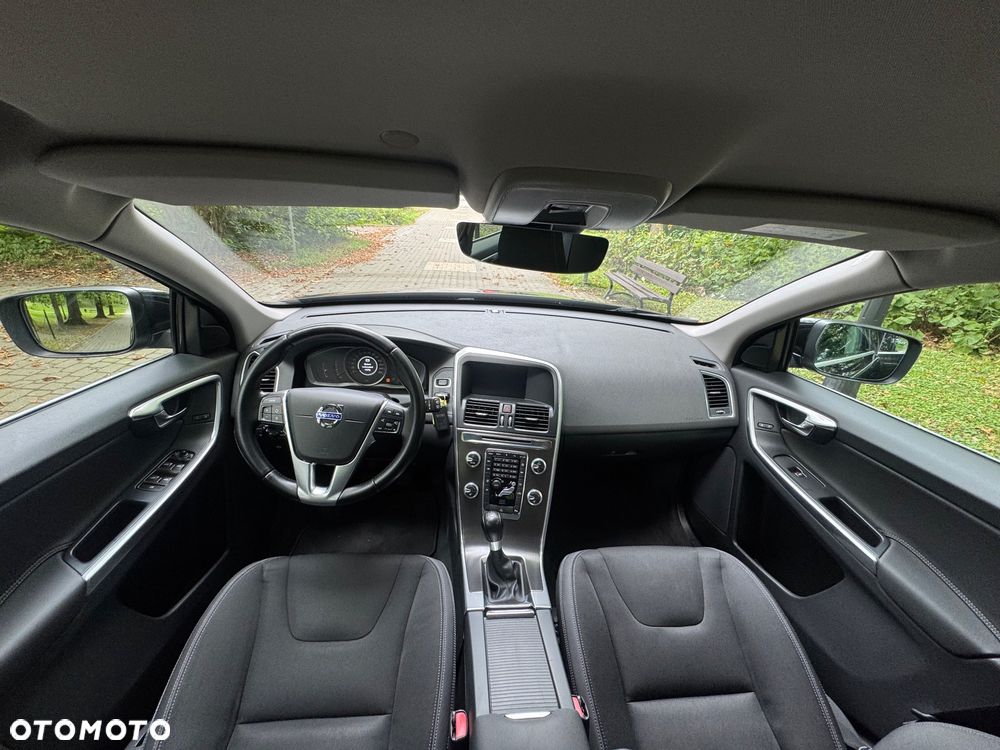 Volvo XC 60 D3 Edition Pro - 9