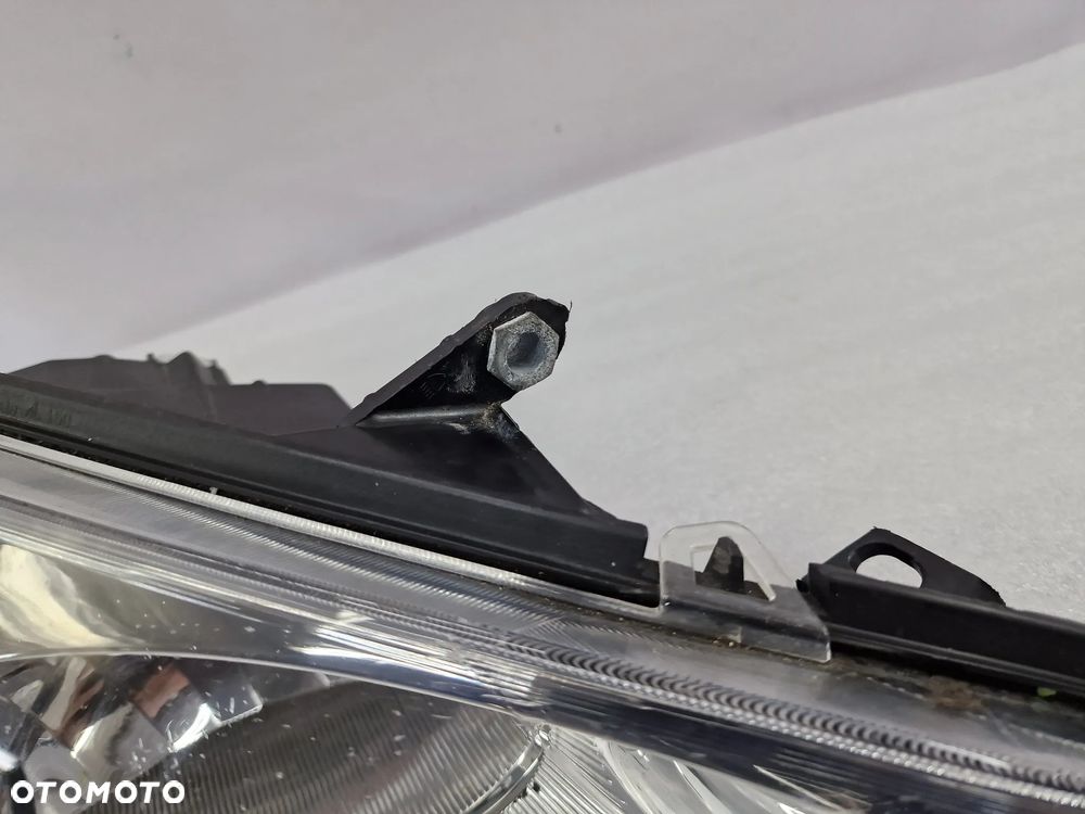 FORD KA II MK2 08- PRAWA LAMPA PRZEDNIA PRZÓD , NR 51793413 / 45940999 , NR AUKCJI LA147/2 - 7