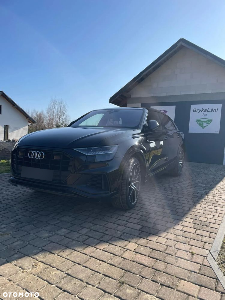Audi Q8 - 2
