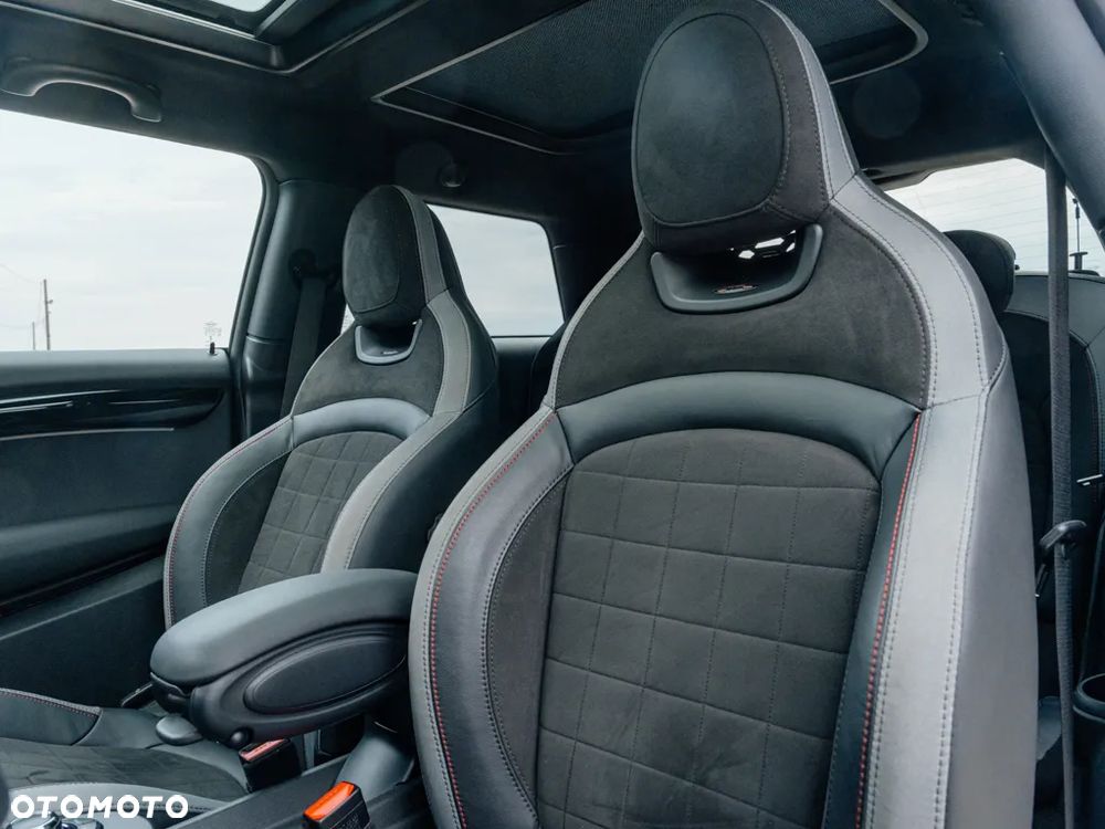 MINI John Cooper Works sport - 8