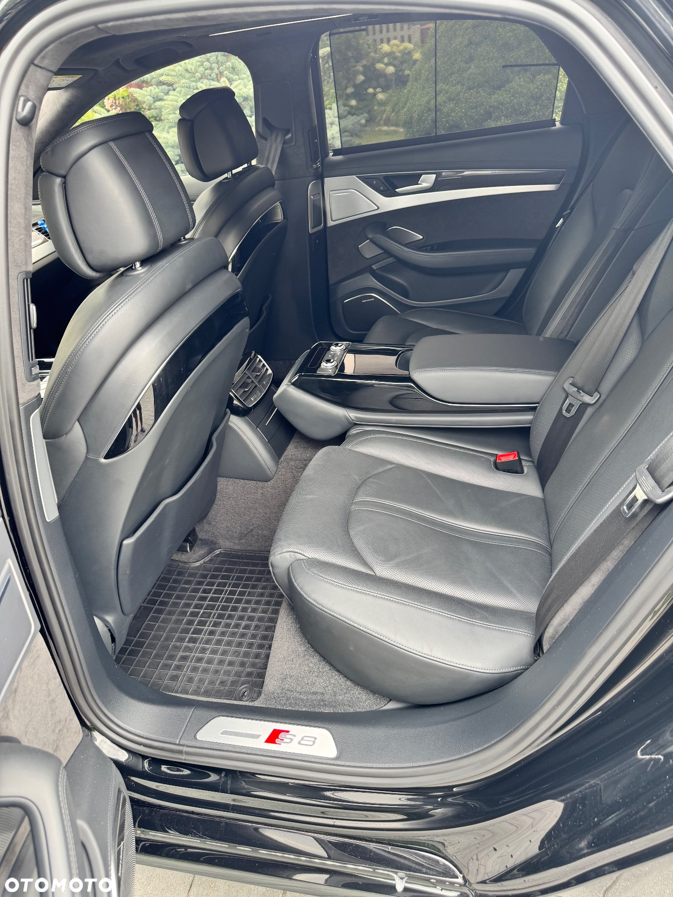 Audi S8 Plus 4.0 TFSI Quattro - 7