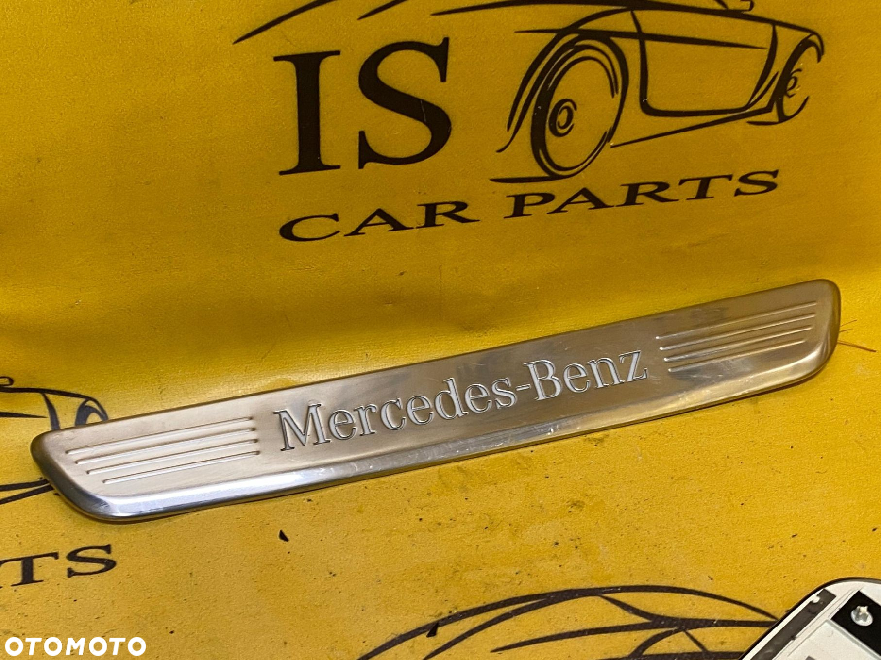 KOMPLET LISTWY PROGOWE NAKŁADKI LED MERCEDES W257 - 6