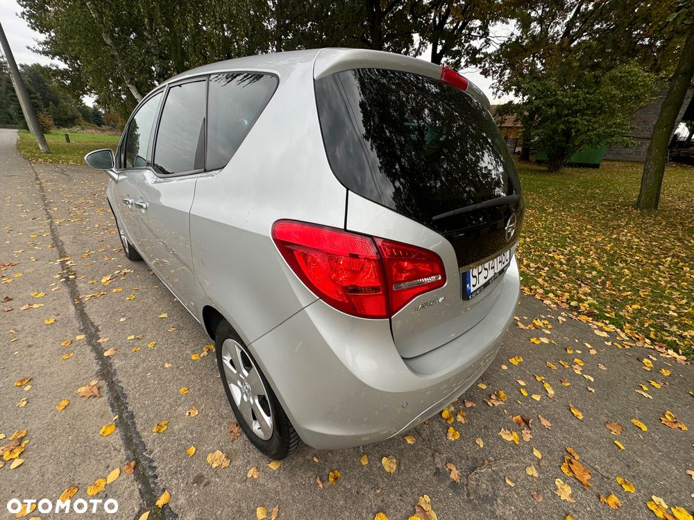 Opel Meriva 1.4 T Cosmo - 11