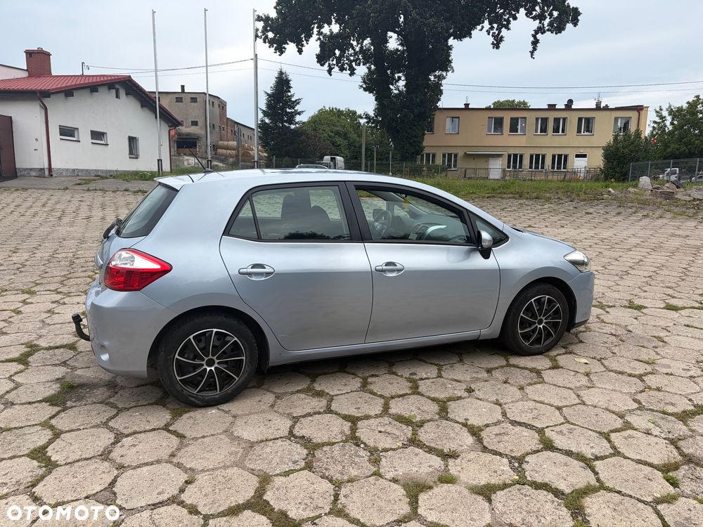 Toyota Auris 1.33 VVT-i Terra Start - 12