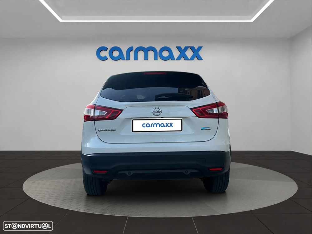 Nissan Qashqai 1.5 dCi N-Connecta - 5