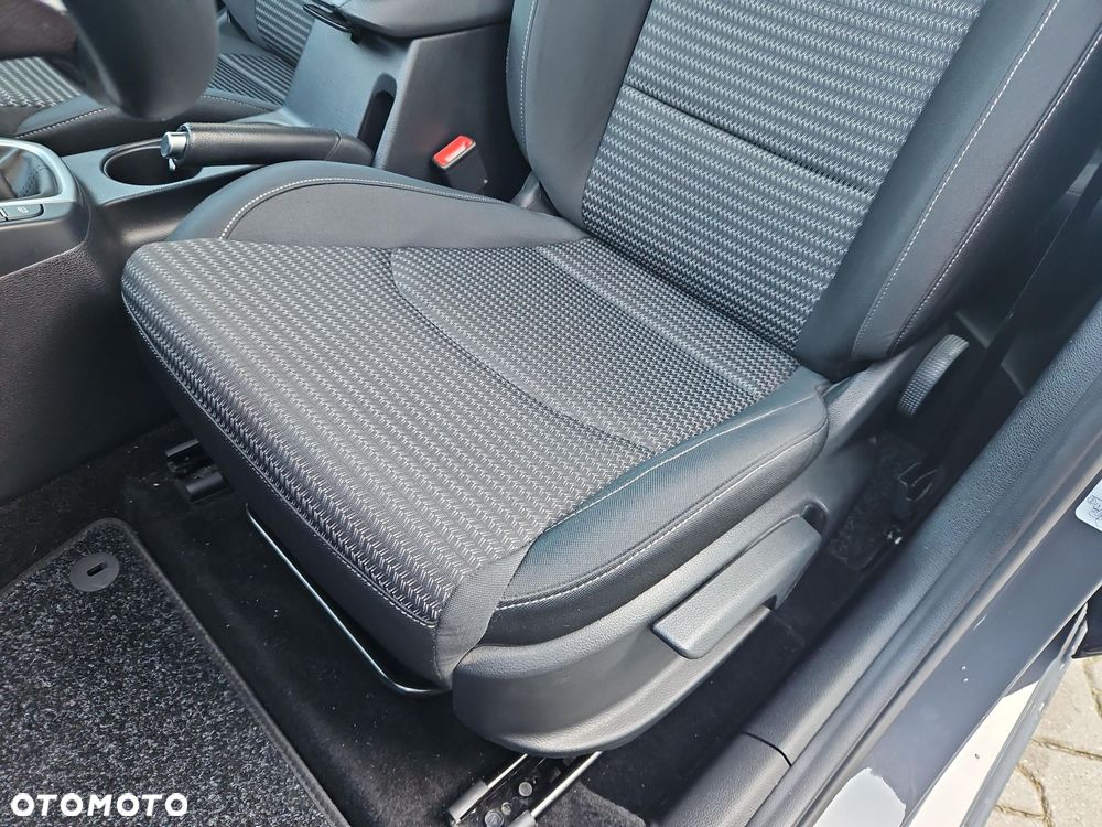 Kia Ceed 1.5 T-GDI M - 12