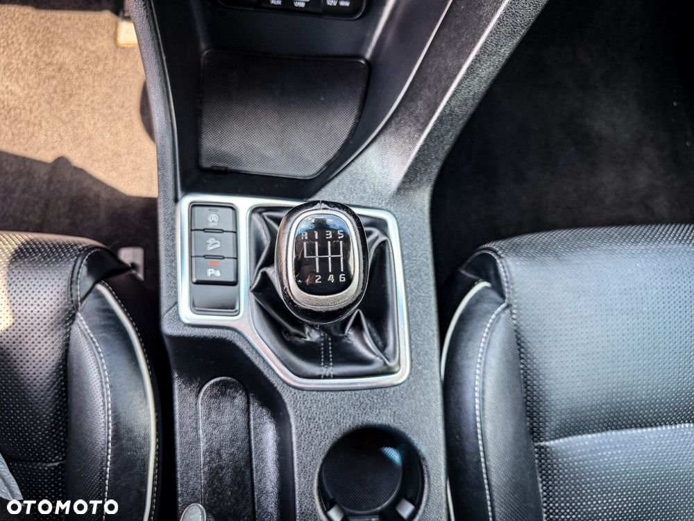 Kia Sportage - 36