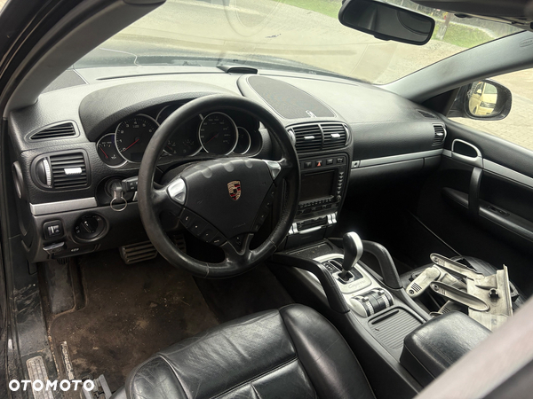 DESKA ROZDZIELCZA PORSCHE CAYENNE I PODUSZKI AIRBAG PASY 955 I 02-10