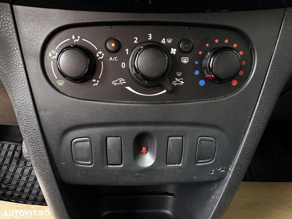 Dacia Logan 0.9 TCe Ambiance - 21