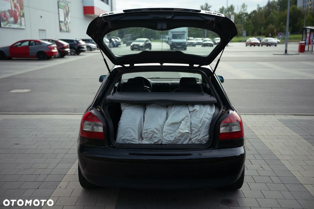 Audi A3 3-drzwiowe 1.9 TDI Ambition - 25