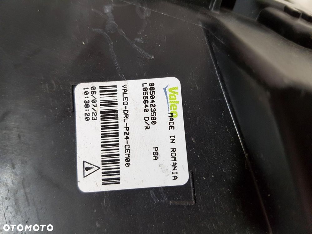 PEUGEOT 2008 208 II 2 LIFT LAMPA DRL JAZDY DZIENNEJ PRAWA 9850423580 EU ORG - 6