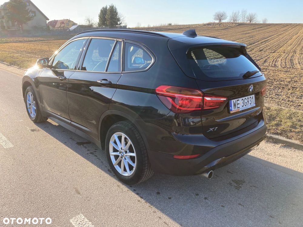 BMW X1 sDrive18i Advantage - 17