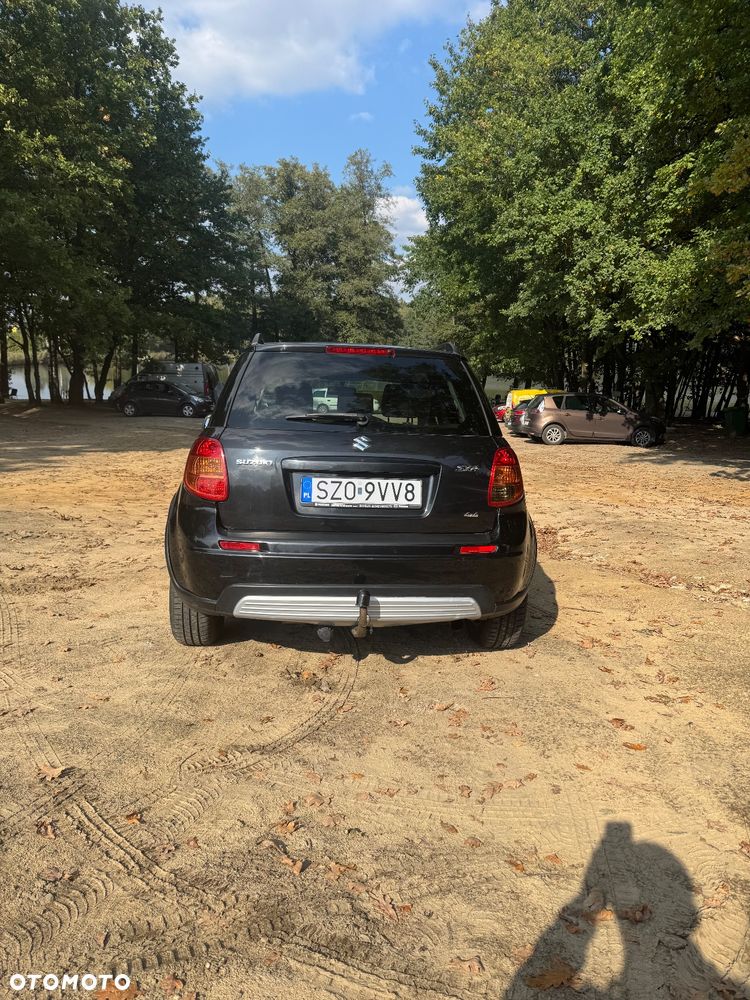 Suzuki SX4 1.9 DDiS DPF 4x4 Comfort - 14
