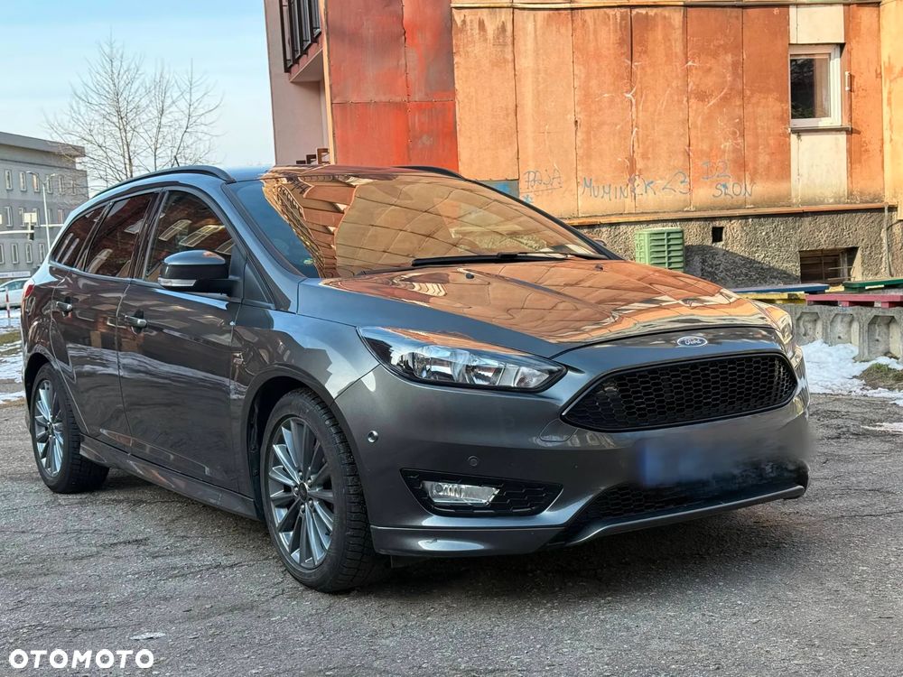 Ford Focus 1.5 EcoBoost ST-Line - 5