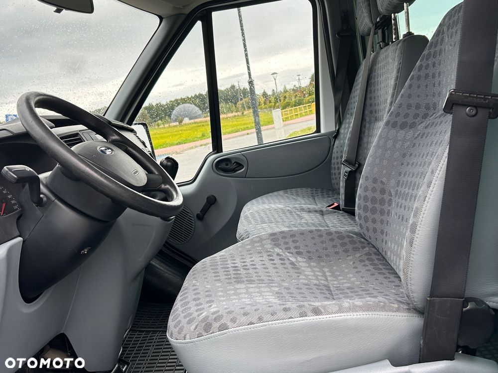 Ford Transit 300S Trend - 16