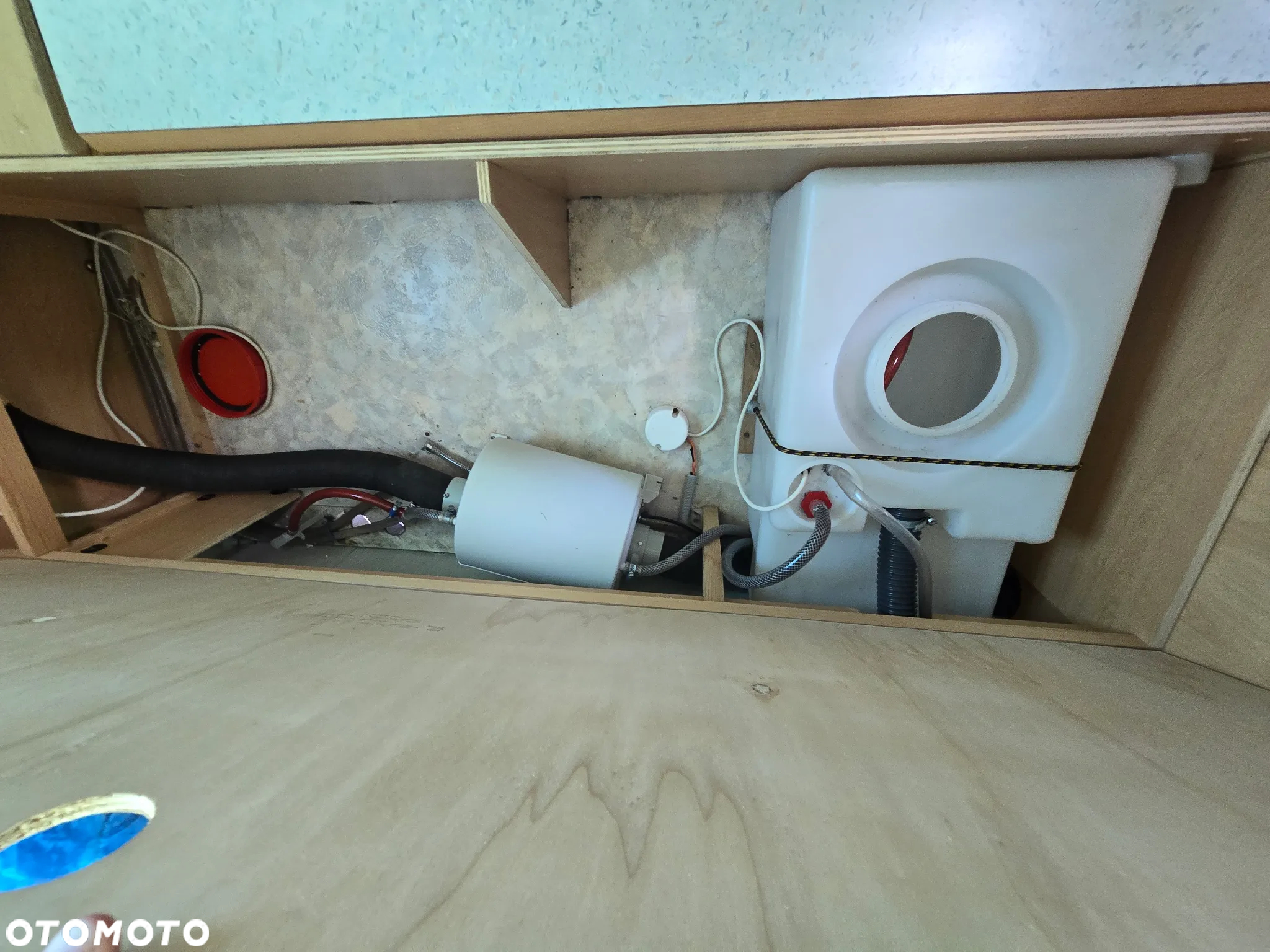 Adria UNICA - 12