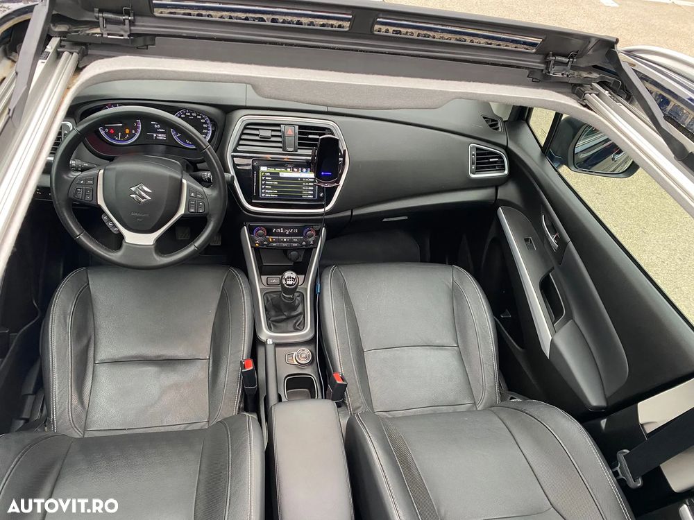 Suzuki S-Cross 1.4 Boosterjet Mild Hybrid AllGrip Luxus - 23