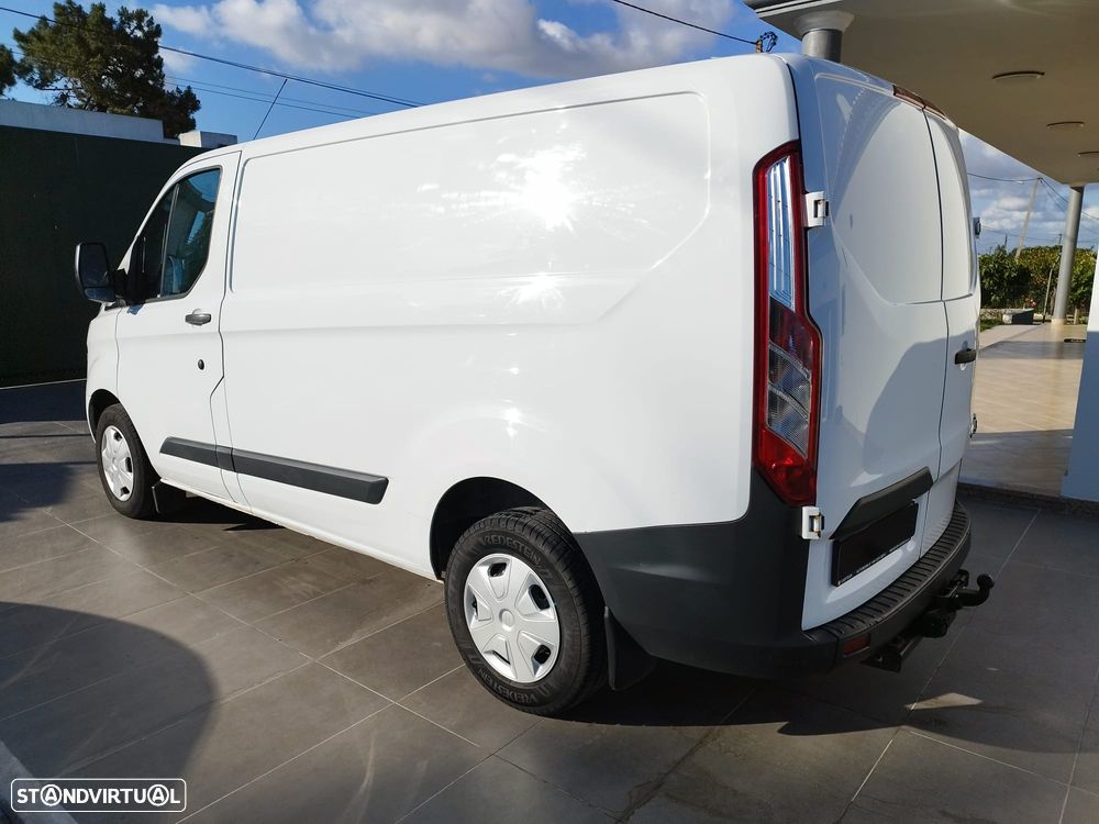 Ford Transit Custom 2.2 Tdci 125 Cv L1H1 - 4