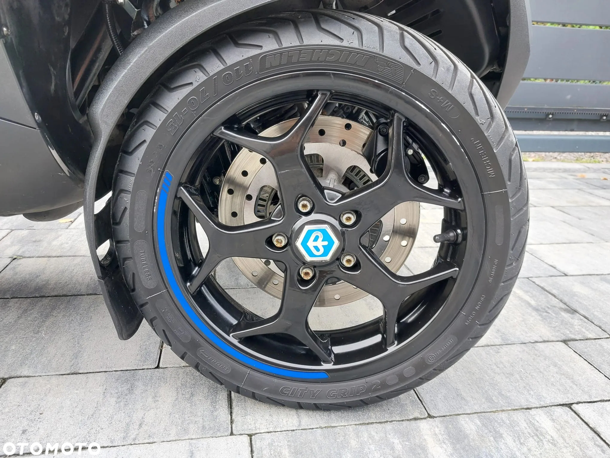 Piaggio MP-3 - 3