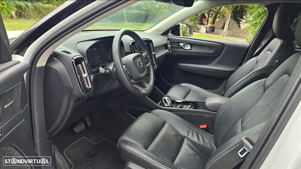 Volvo XC 40 1.5 T4 PHEV Plus Dark - 27