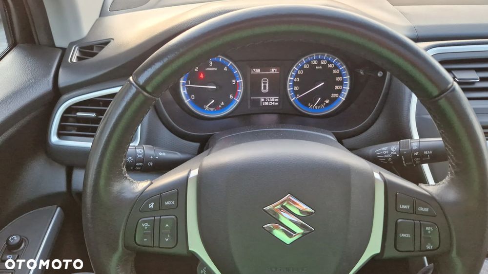 Suzuki SX4 S-Cross 1.6 DDiS 4x2 limited+ - 15