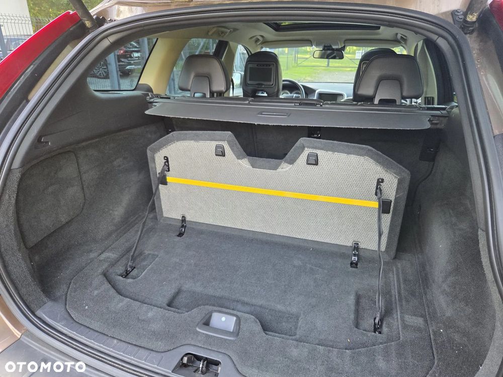 Volvo XC 60 D5 AWD Summum - 29