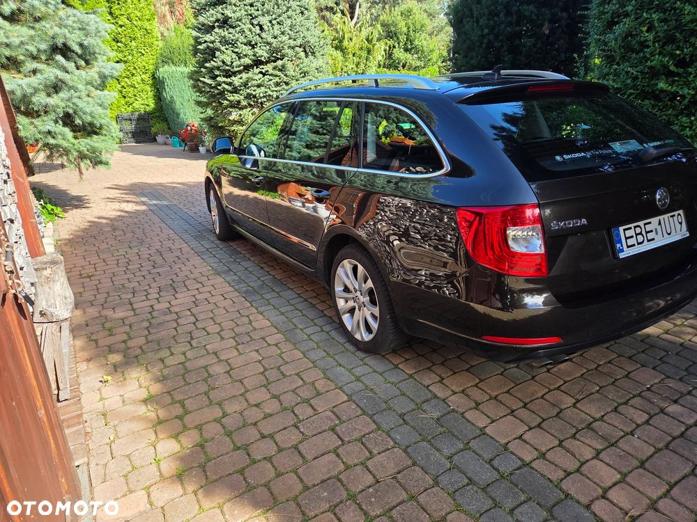 Skoda Superb 2.0 TDI Ambition - 5