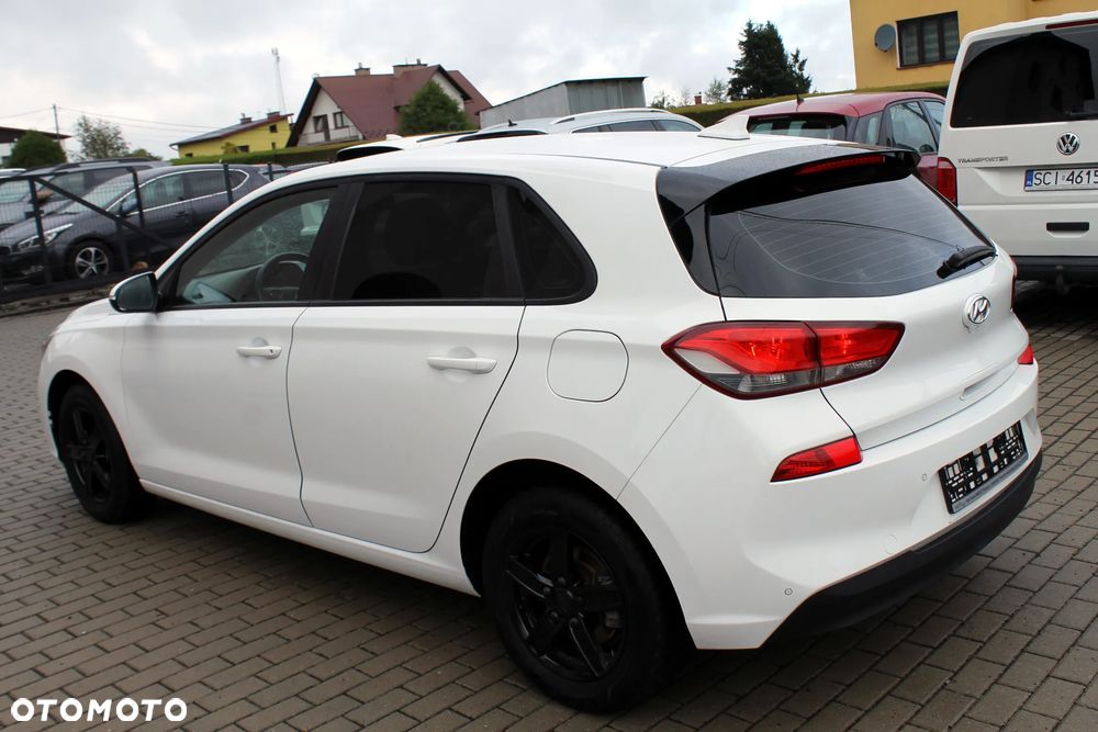 Hyundai i30 blue 1.4 Classic Navigation - 6