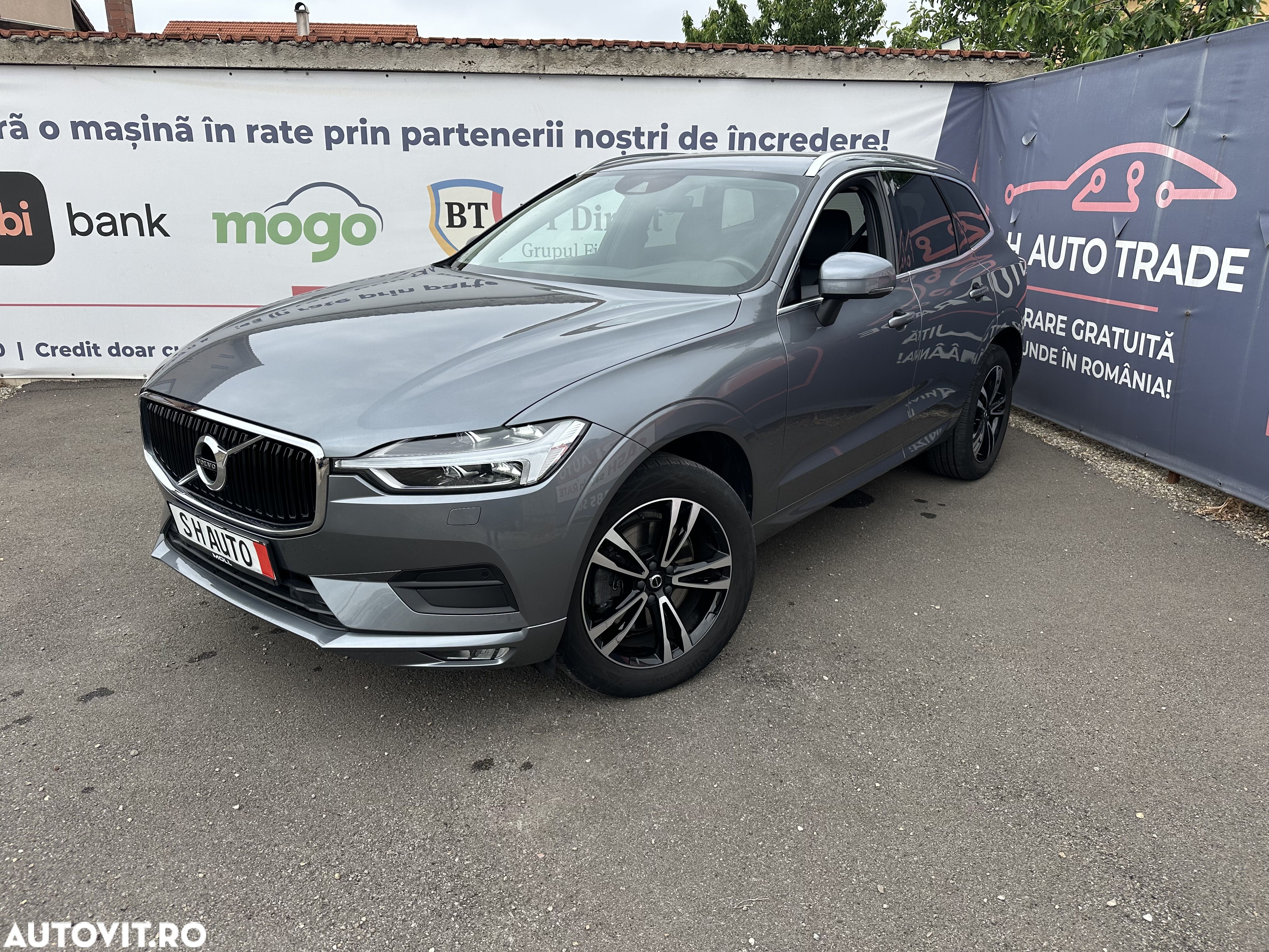 Volvo XC 60 B4 D AWD Geartronic Momentum Pro - 1