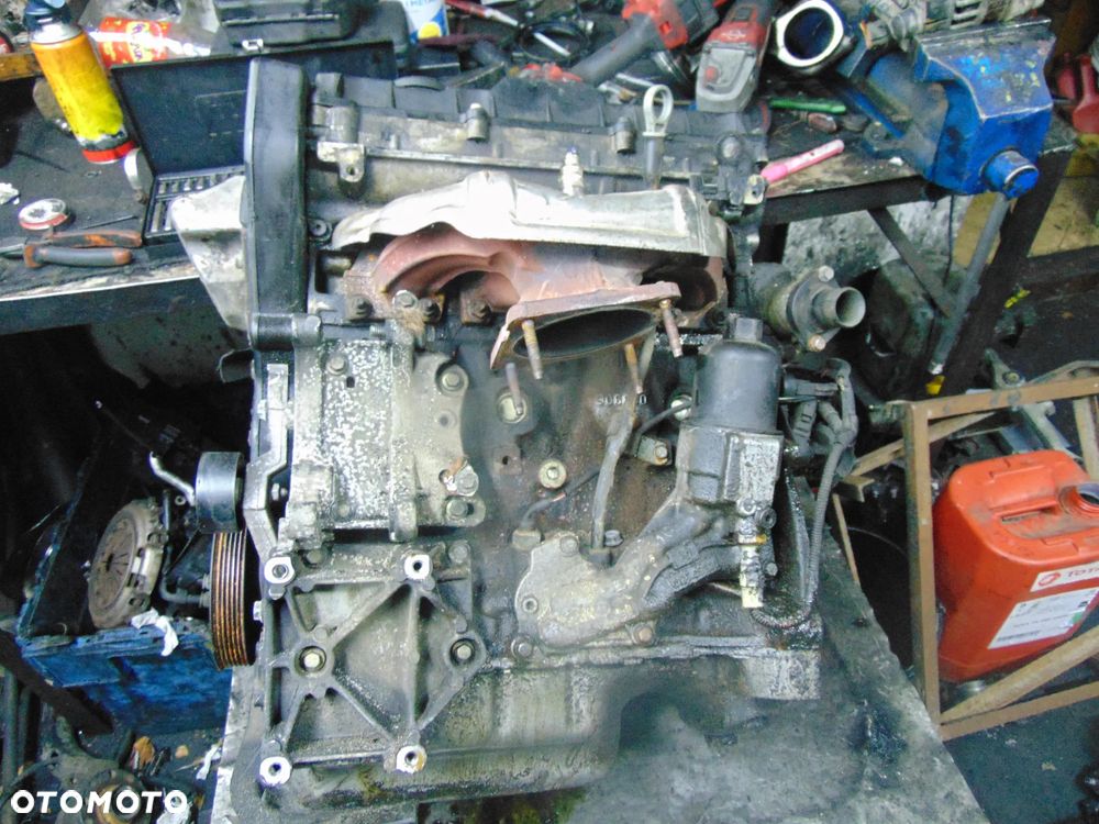 Silnik Peugeot 307 1,6 16 v NFU - 1