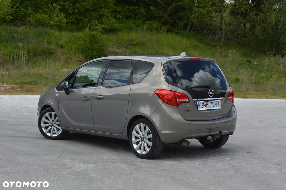 Opel Meriva 1.4 T Essentia S&S - 3