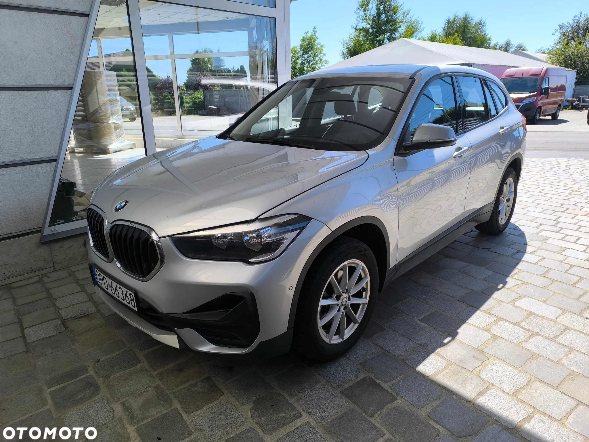 BMW X1 sDrive18i - 2