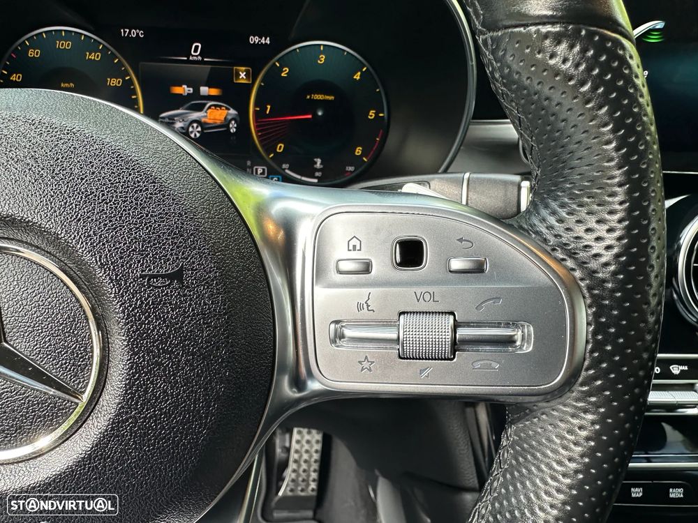Mercedes-Benz GLC 220 d Coupe 4Matic 9G-TRONIC AMG Line - 36